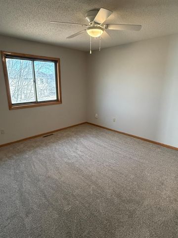 4453 Helena Road N, Oakdale, MN 55128