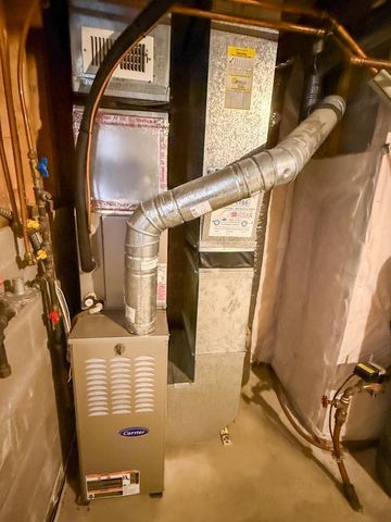 4453 Helena Road N, Oakdale, MN 55128