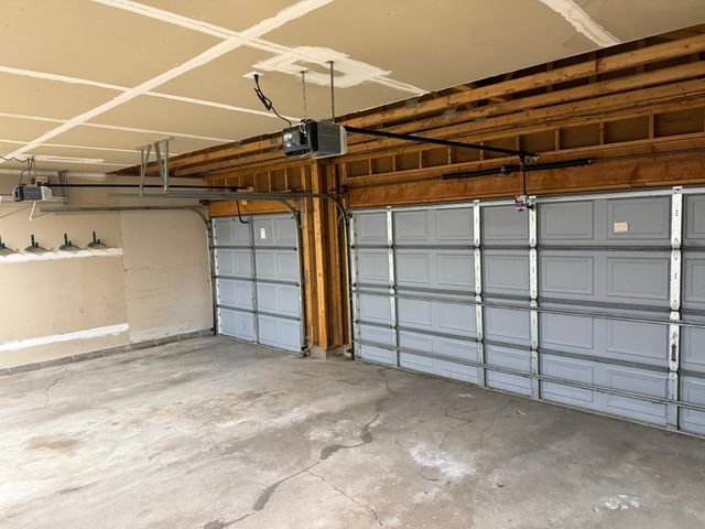 4453 Helena Road N, Oakdale, MN 55128