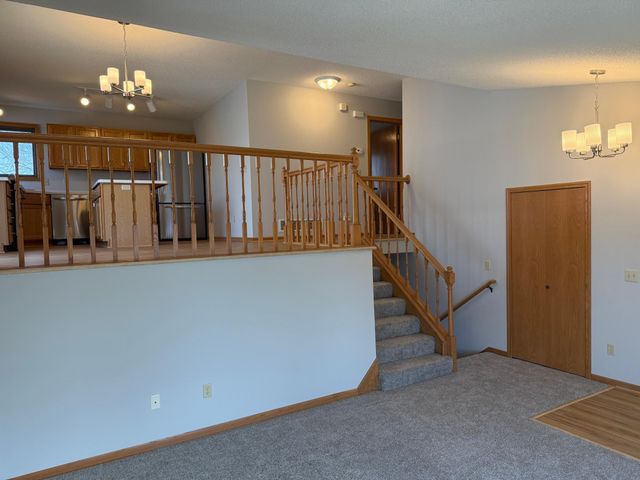 4453 Helena Road N, Oakdale, MN 55128