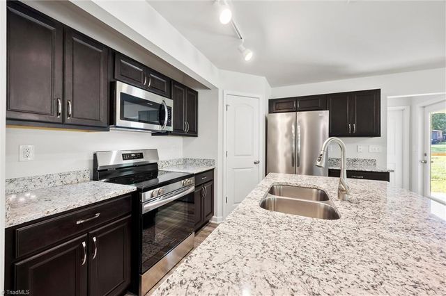 134 Cypress Lane, Linwood, NC 27299