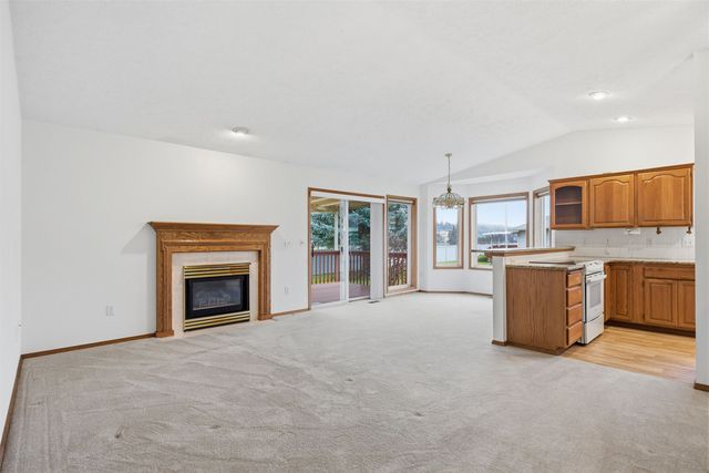 1948 S Century Ln, Veradale, WA 99037