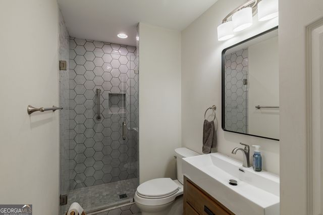 500 Harve Mathis Road, Athens, GA 30601