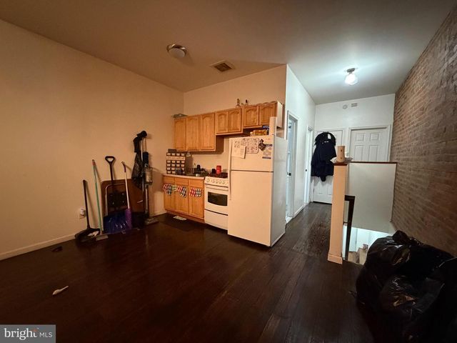 2255 E CLEARFIELD ST, Philadelphia, PA 19134