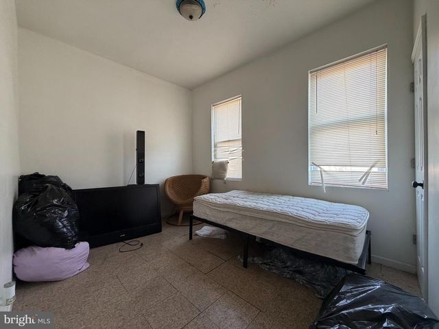 2255 E CLEARFIELD ST, Philadelphia, PA 19134