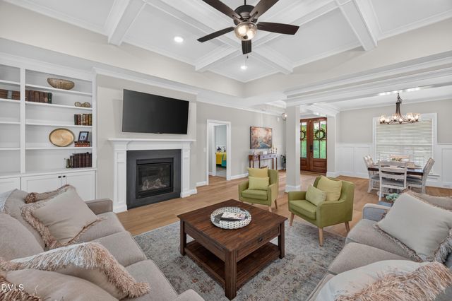 15 Old Garden Lane, Youngsville, NC 27596