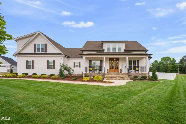 15 Old Garden Lane, Youngsville, NC 27596