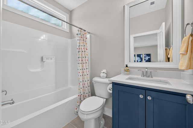 15 Old Garden Lane, Youngsville, NC 27596