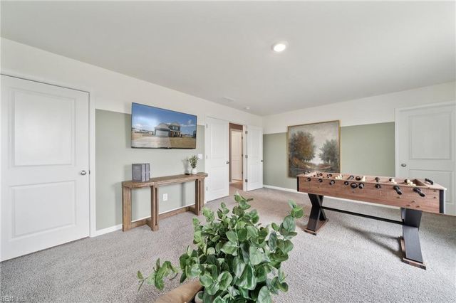 4043 Brians LN, Suffolk, VA 23434