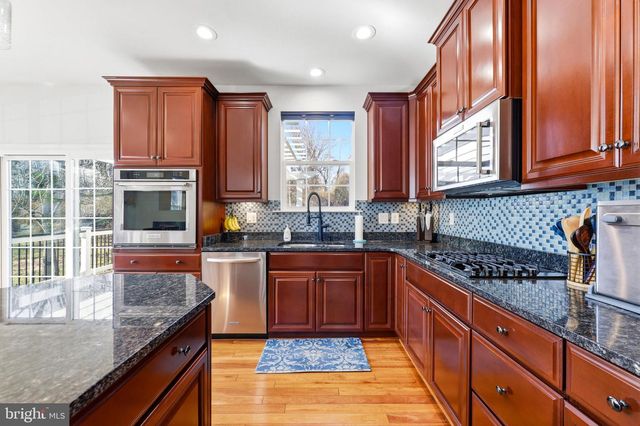 214 SALTGRASS DR, Glen Burnie, MD 21060