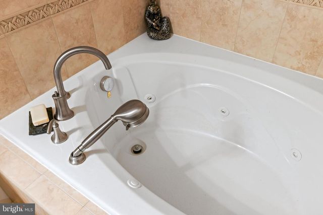 214 SALTGRASS DR, Glen Burnie, MD 21060