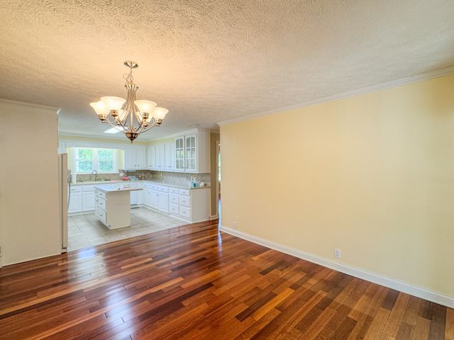 2965 Fort Blount Rd, Hartsville, TN 37074