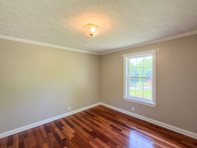 2965 Fort Blount Rd, Hartsville, TN 37074