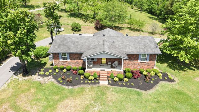 2965 Fort Blount Rd, Hartsville, TN 37074