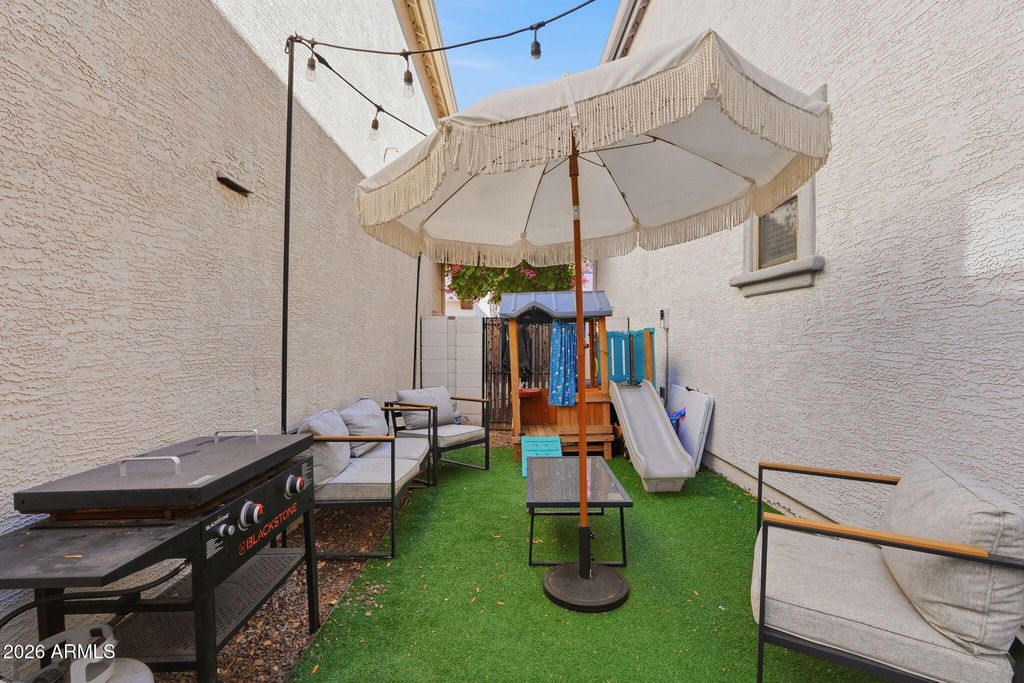 Image 20 of property listing at 1646 E JOSEPH Way, Gilbert, AZ 85295