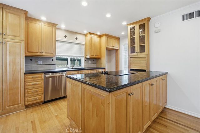 28019 Braidwood, Rancho Palos Verdes, CA 90275