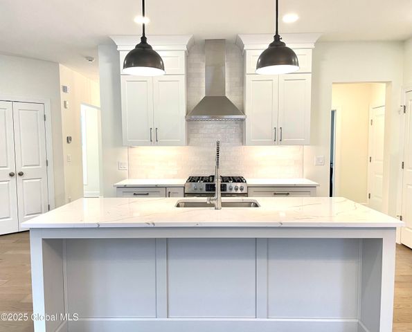 1 Jennifer Lane, Milton, NY 12020