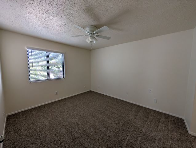 7431 Holly Hill Drive 219, Dallas, TX 75231