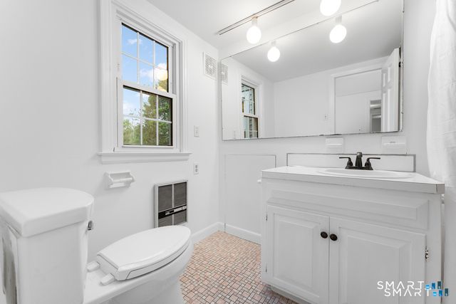 62 Chatham Road, Berlin, CT 06037