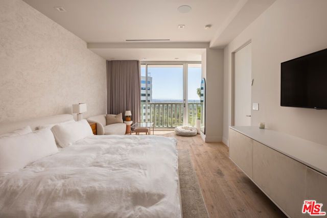 9255 Doheny Road 704, West Hollywood, CA 90069