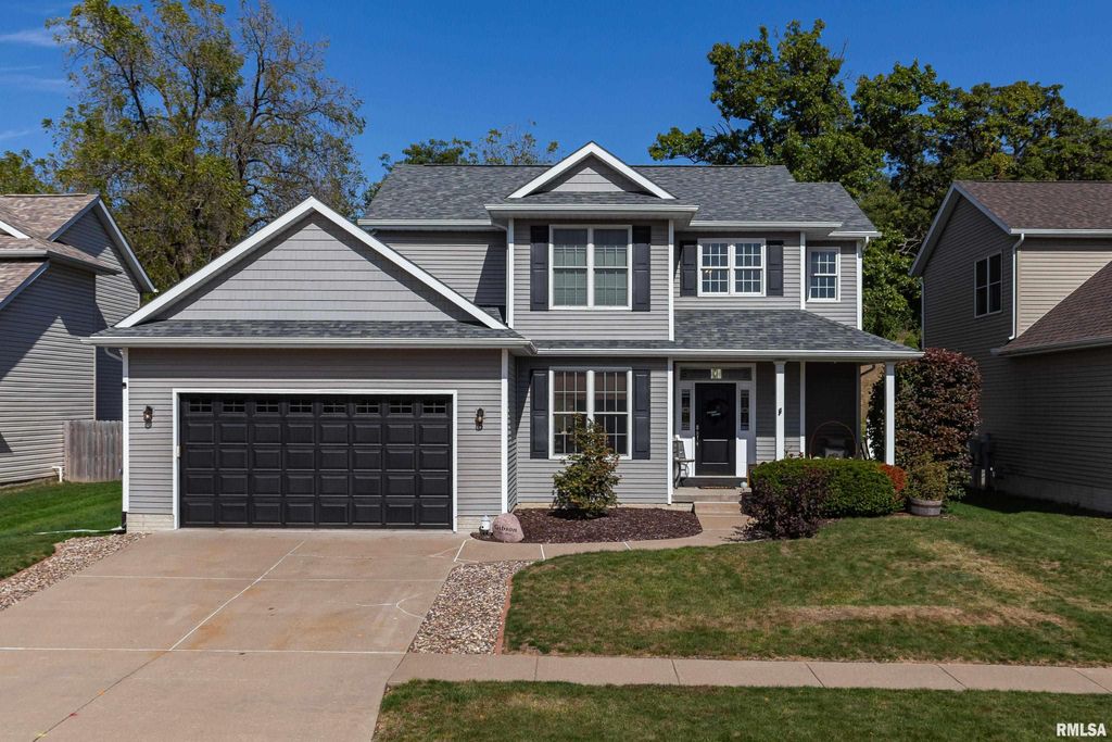 5 FRONTIER Court, Le Claire, IA 52753