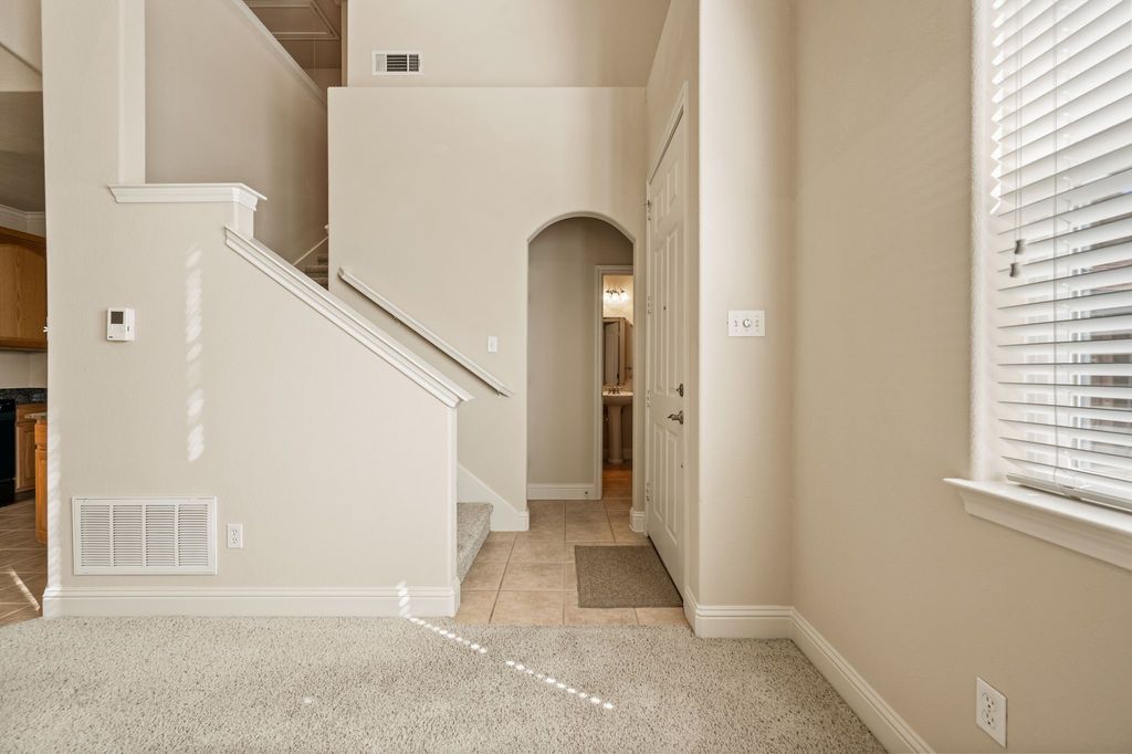 614 Rosemead Drive, Euless, TX 76039 — photo 3