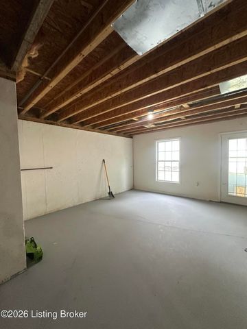 315 Catbird Rd, Brandenburg, KY 40108
