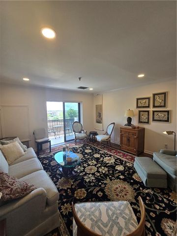 300 Johnson Ferry Road B608, Sandy Springs, GA 30328