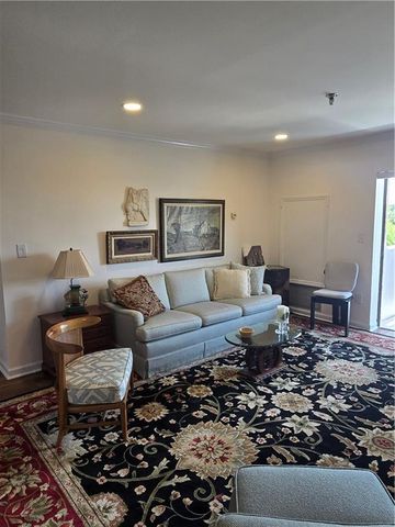 300 Johnson Ferry Road B608, Sandy Springs, GA 30328