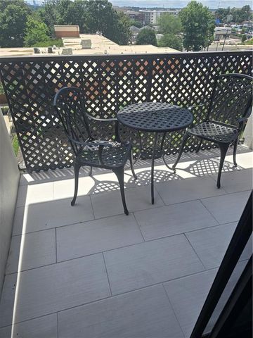 300 Johnson Ferry Road B608, Sandy Springs, GA 30328