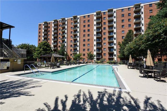 300 Johnson Ferry Road B608, Sandy Springs, GA 30328
