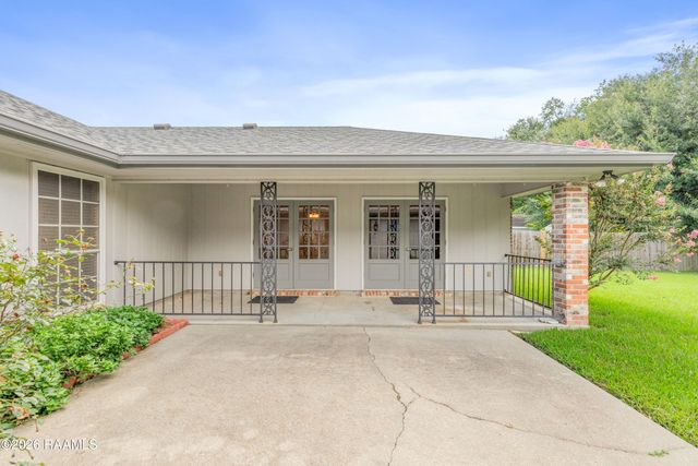 809 W Bonaire Drive, Lafayette, LA 70506