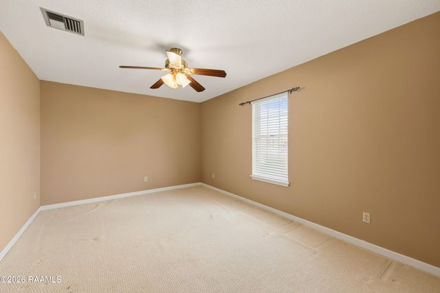 809 W Bonaire Drive, Lafayette, LA 70506