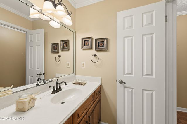 809 W Bonaire Drive, Lafayette, LA 70506