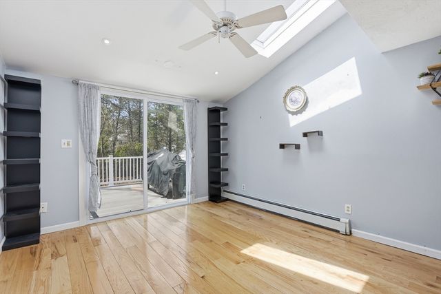 107 Pond St, Rockland, MA 02370