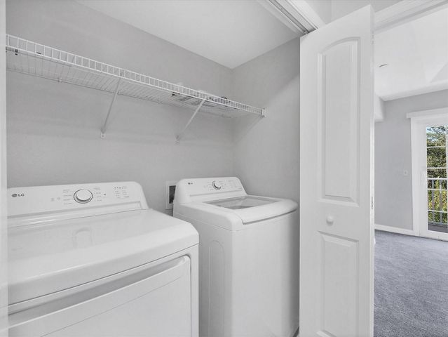 8717 SPRUCE HILLS COURT 8717, Lakewood Ranch, FL 34202