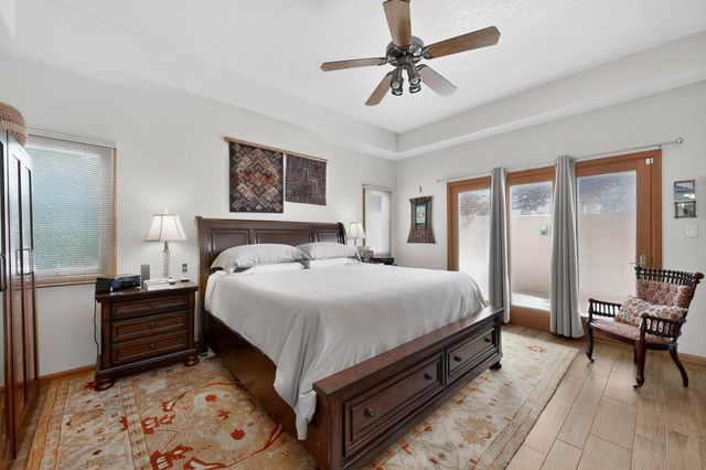 1405 Plaza Sonada NW, Albuquerque, NM 87104