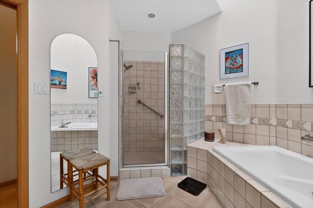 1405 Plaza Sonada NW, Albuquerque, NM 87104