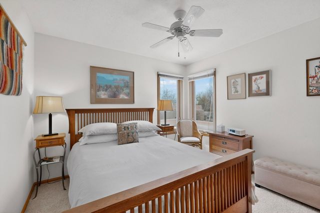 1405 Plaza Sonada NW, Albuquerque, NM 87104