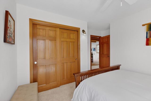 1405 Plaza Sonada NW, Albuquerque, NM 87104