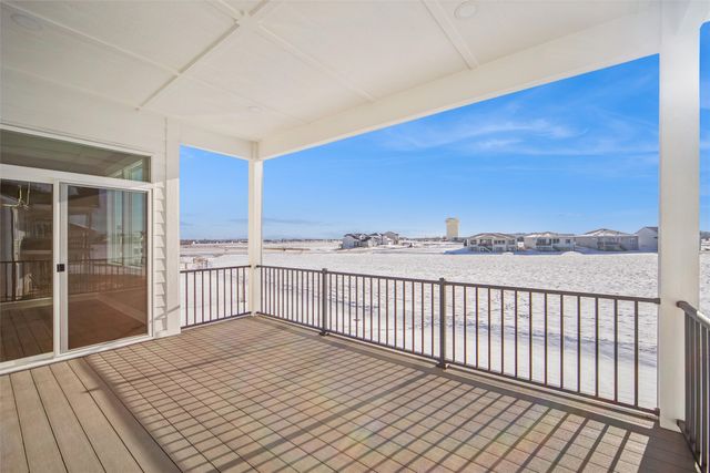 17400 North Valley Drive, Urbandale, IA 50323