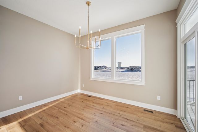 17400 North Valley Drive, Urbandale, IA 50323