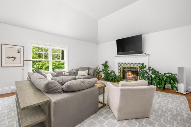 140 Seapuit Road, Osterville, MA 02655