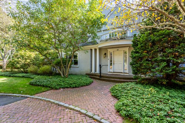 140 Seapuit Road, Osterville, MA 02655