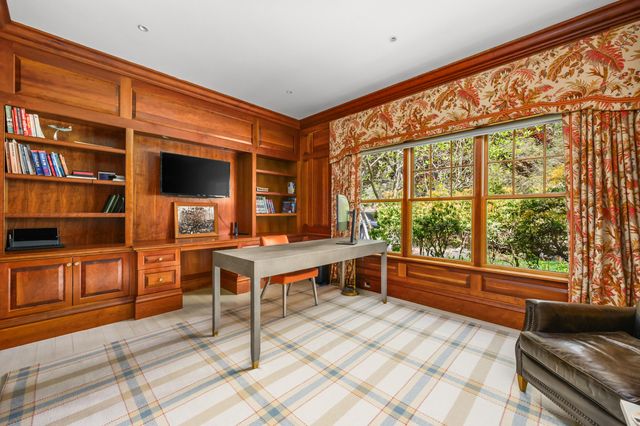 140 Seapuit Road, Osterville, MA 02655