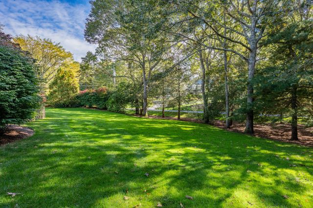 140 Seapuit Road, Osterville, MA 02655