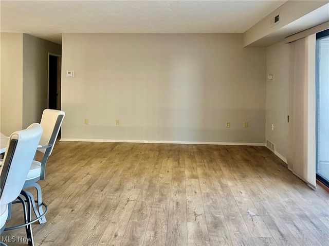 12550 Lake Avenue 904, Lakewood, OH 44107