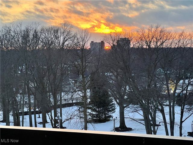 12550 Lake Avenue 904, Lakewood, OH 44107