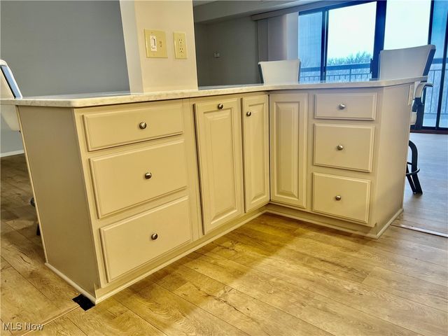 12550 Lake Avenue 904, Lakewood, OH 44107