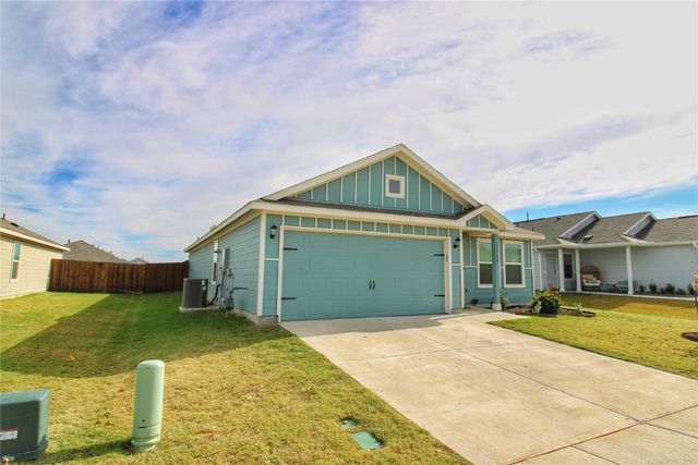 11740 Marcellus Way, Justin, TX 76247